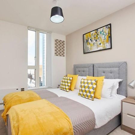 מנצ'סטר Lovely Apartment - Private Parking - Stadium Views מראה חיצוני תמונה