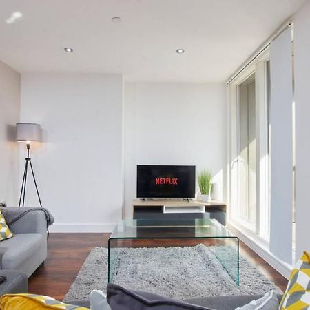 מנצ'סטר Lovely Apartment - Private Parking - Stadium Views מראה חיצוני תמונה